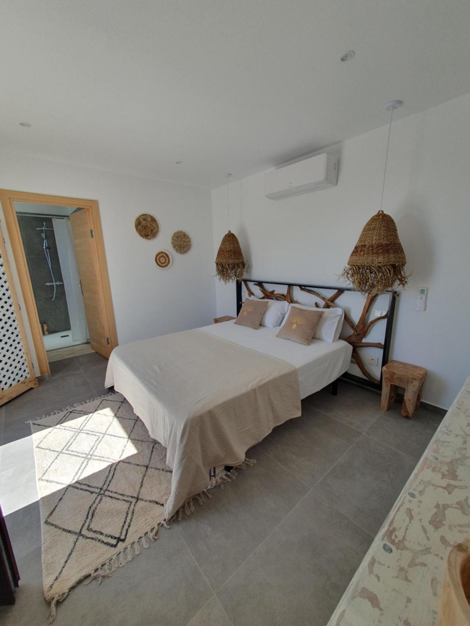 Bed and breakfast Lomy Casares